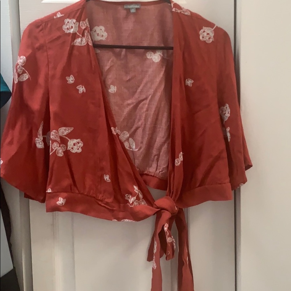 Crop blouse